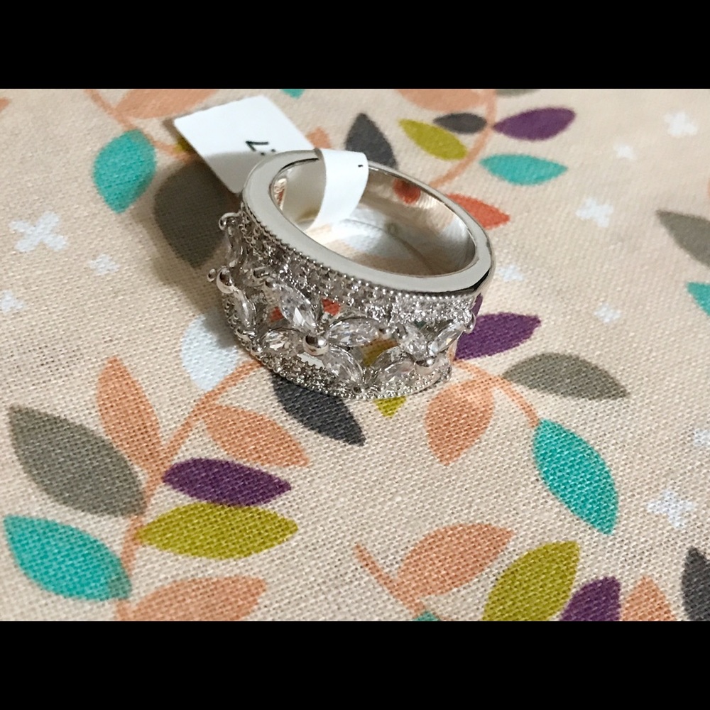 Cubic Zirconia Rhodium Plated Statement Ring 7